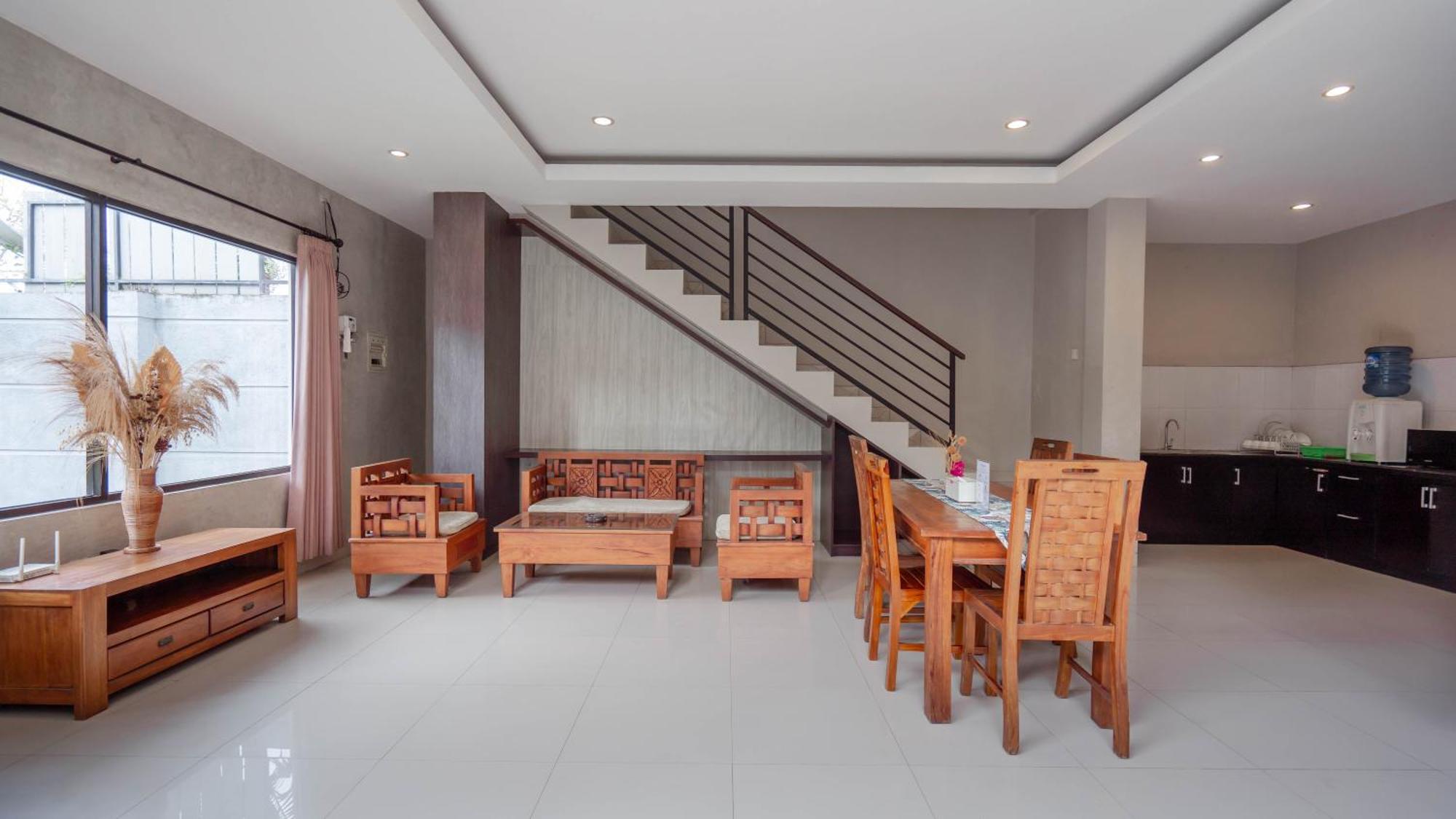 The Lavana Bali Radiance Villa Raya Canggu Esterno foto