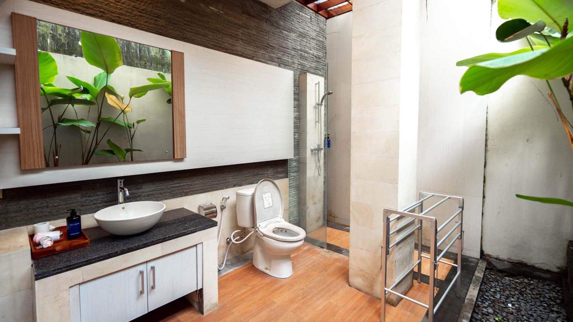 The Lavana Bali Radiance Villa Raya Canggu Esterno foto