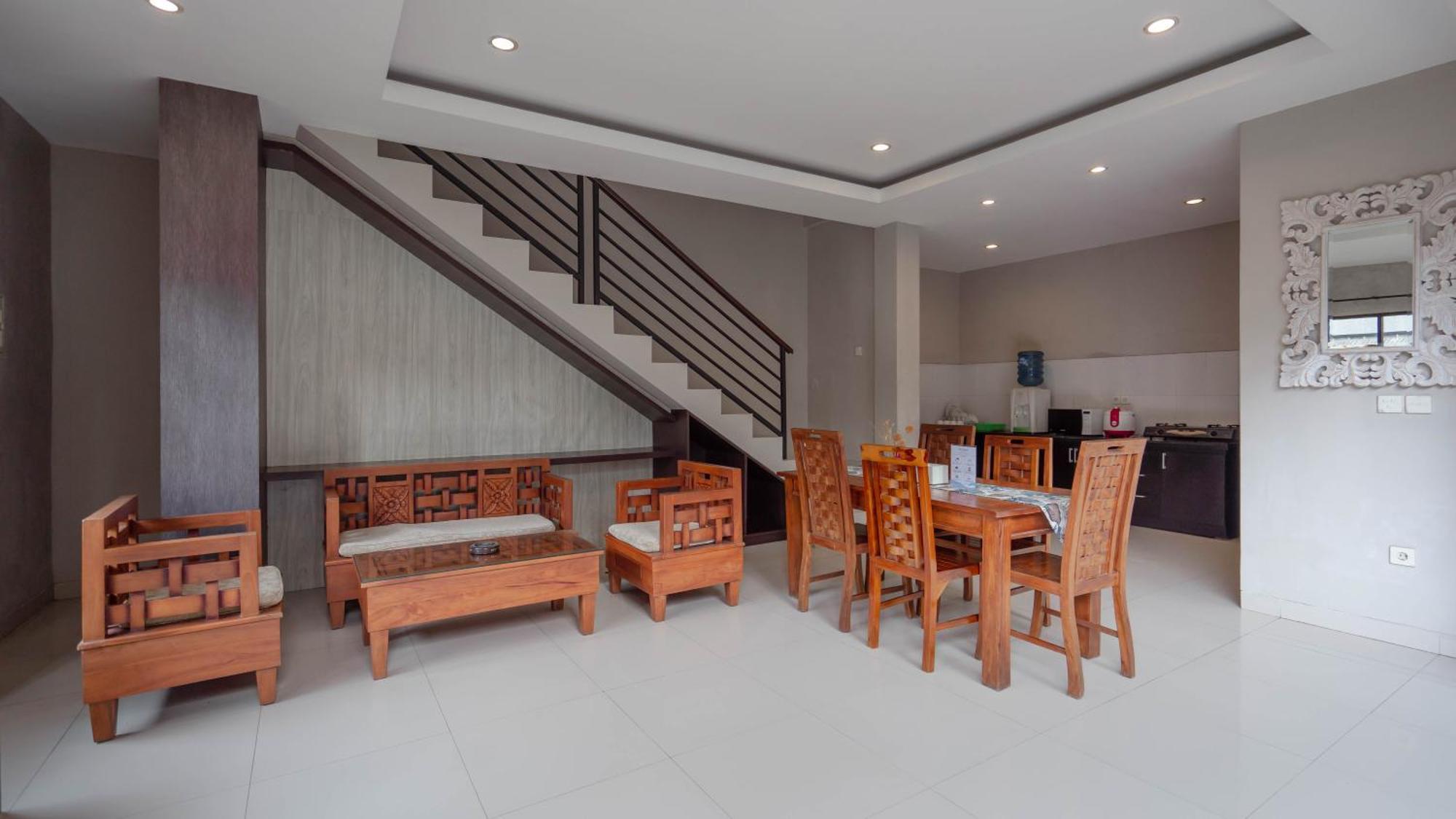 The Lavana Bali Radiance Villa Raya Canggu Esterno foto