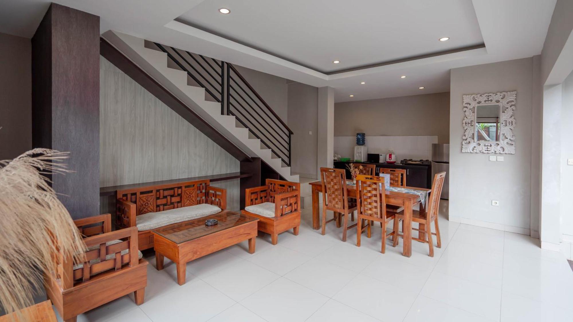 The Lavana Bali Radiance Villa Raya Canggu Esterno foto